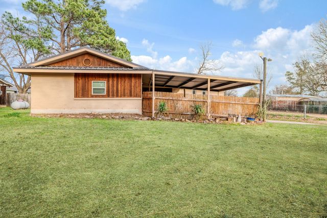 970 Mansfield Road, Reno, TX 75462