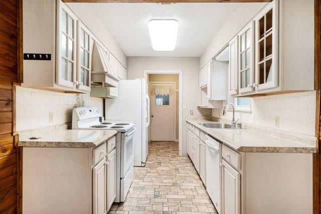 970 Mansfield Road, Reno, TX 75462