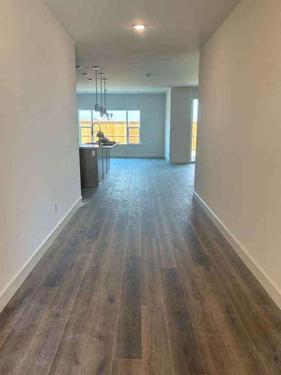 Image 2 of property listing at 3813 Via Capitola, Madera, CA 93637