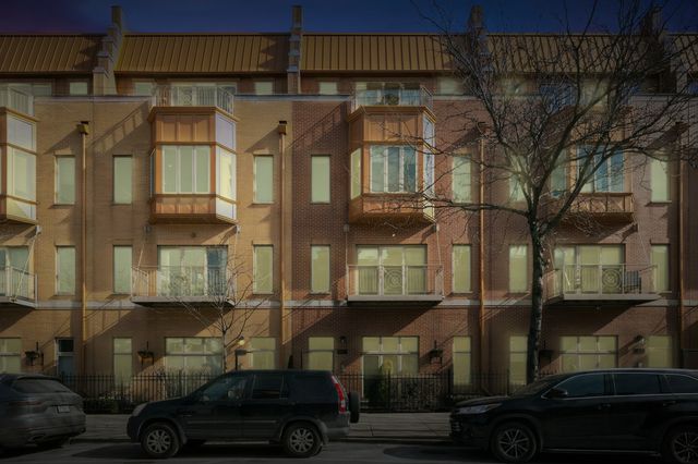 1917 S State Street 1, Chicago, IL 60616