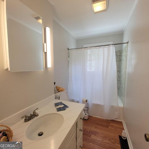 215 Poplar Circle, Lagrange, GA 30241