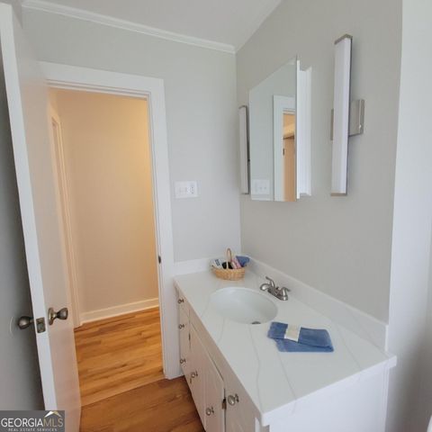 215 Poplar Circle, Lagrange, GA 30241