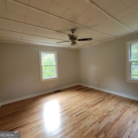 215 Poplar Circle, Lagrange, GA 30241
