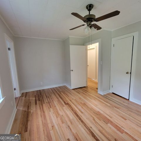 215 Poplar Circle, Lagrange, GA 30241