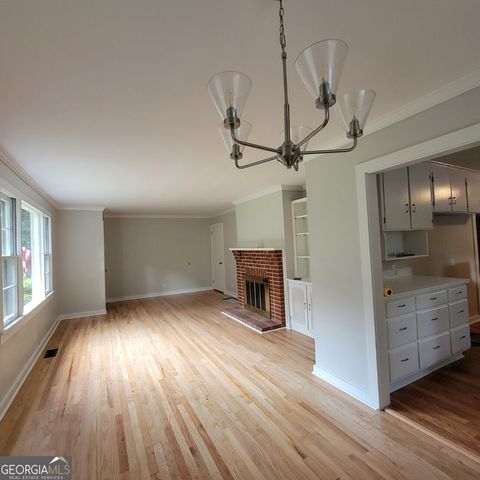 215 Poplar Circle, Lagrange, GA 30241