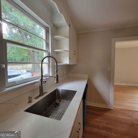 215 Poplar Circle, Lagrange, GA 30241