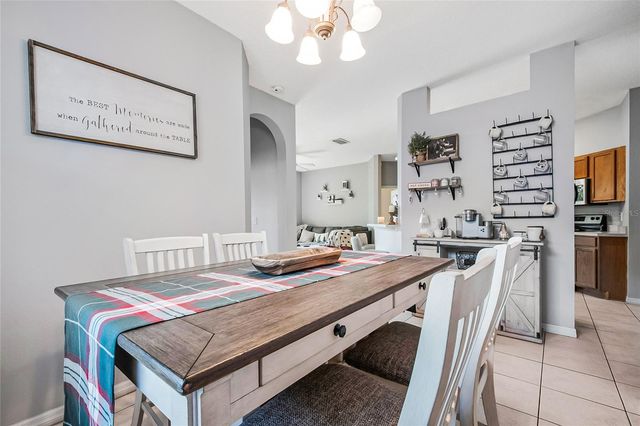 918 MAGNOLIA BLOSSOM COURT, Apopka, FL 32712