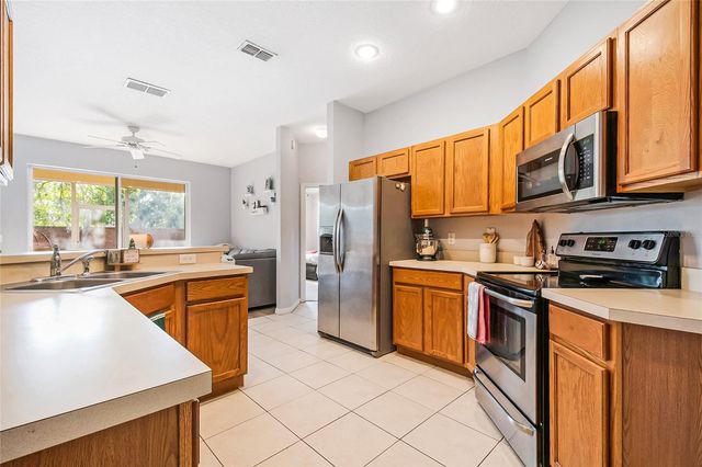 918 MAGNOLIA BLOSSOM COURT, Apopka, FL 32712