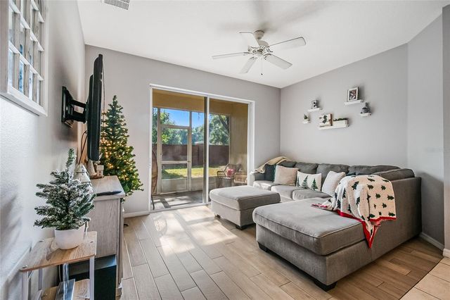 918 MAGNOLIA BLOSSOM COURT, Apopka, FL 32712