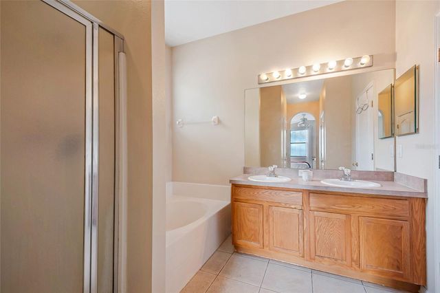 918 MAGNOLIA BLOSSOM COURT, Apopka, FL 32712