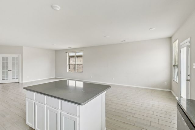 968 Ravenwood Lane, Van Alstyne, TX 75495