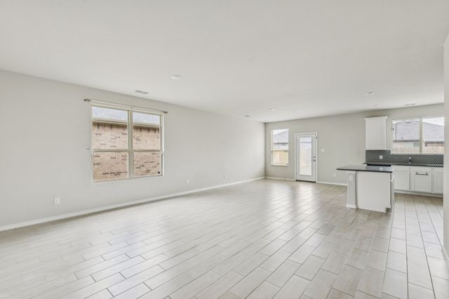 968 Ravenwood Lane, Van Alstyne, TX 75495