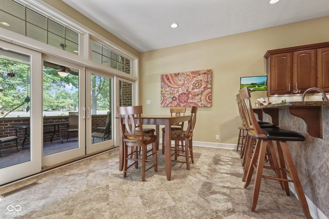 15648 Hawks Way, Carmel, IN 46033