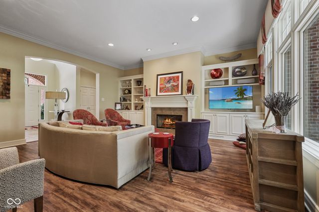 15648 Hawks Way, Carmel, IN 46033