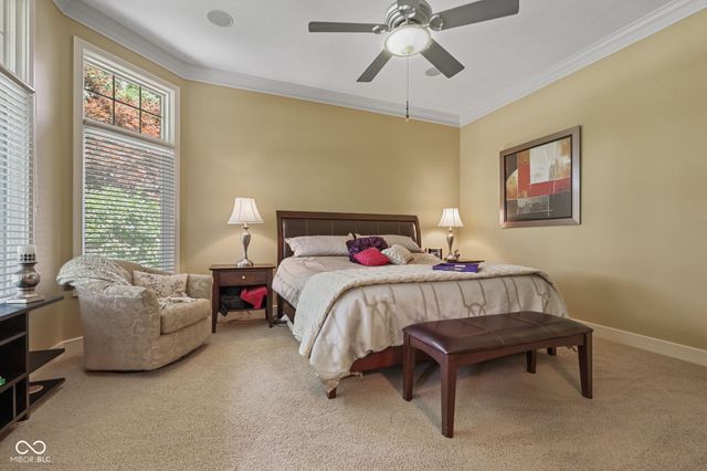 15648 Hawks Way, Carmel, IN 46033