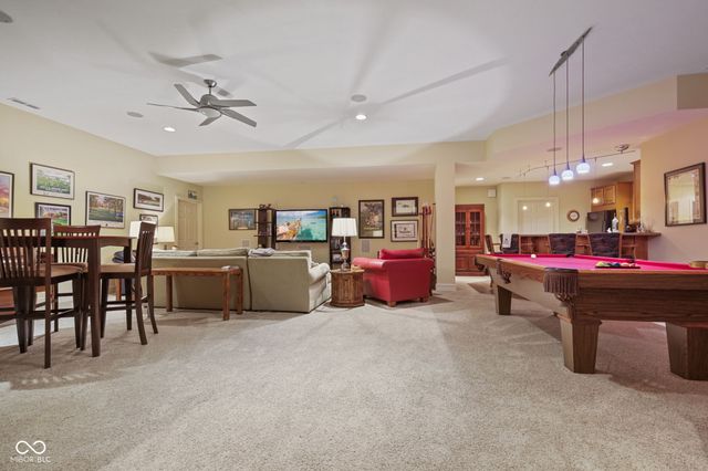 15648 Hawks Way, Carmel, IN 46033