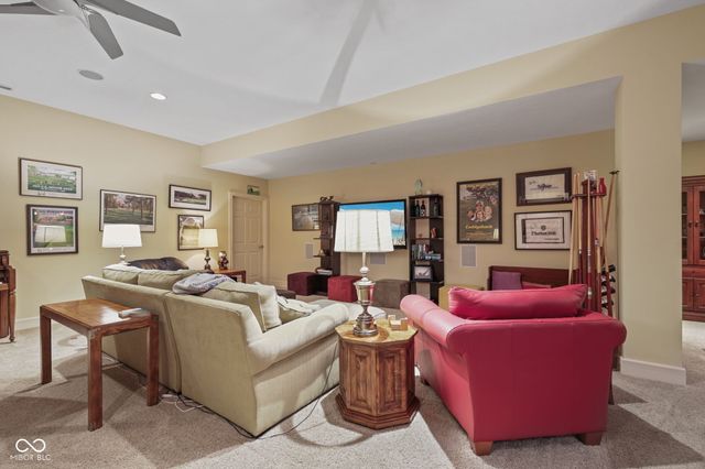 15648 Hawks Way, Carmel, IN 46033