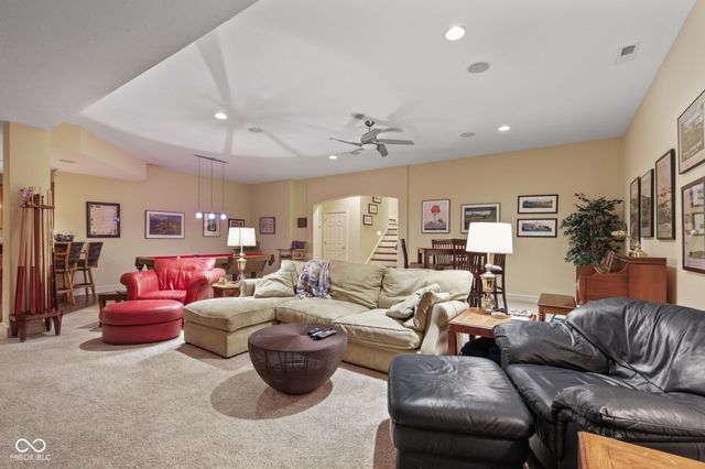 15648 Hawks Way, Carmel, IN 46033