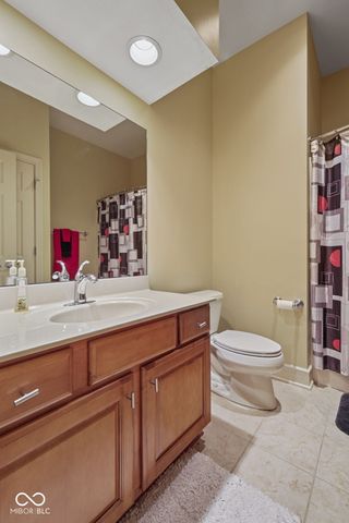 15648 Hawks Way, Carmel, IN 46033