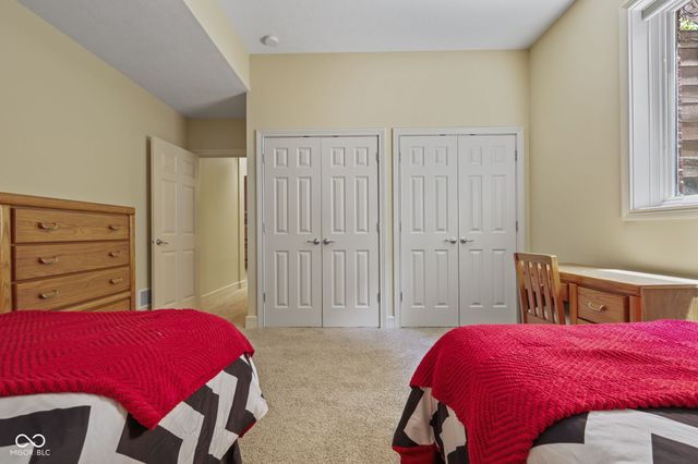 15648 Hawks Way, Carmel, IN 46033