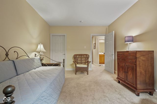 15648 Hawks Way, Carmel, IN 46033