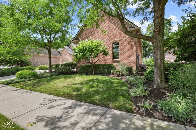 15648 Hawks Way, Carmel, IN 46033