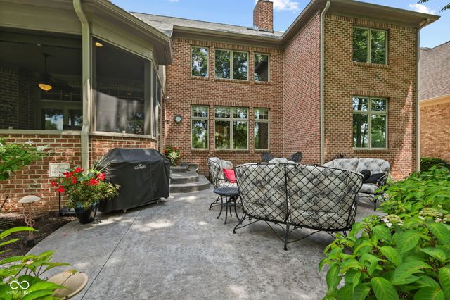 15648 Hawks Way, Carmel, IN 46033