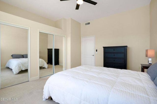 10740 Moorpark Street 304, Toluca Lake, CA 91602
