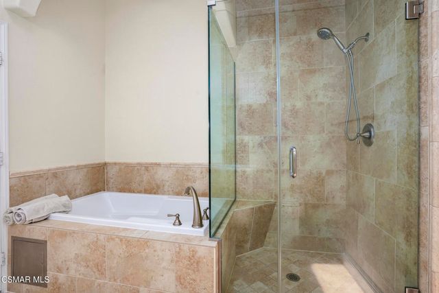 10740 Moorpark Street 304, Toluca Lake, CA 91602