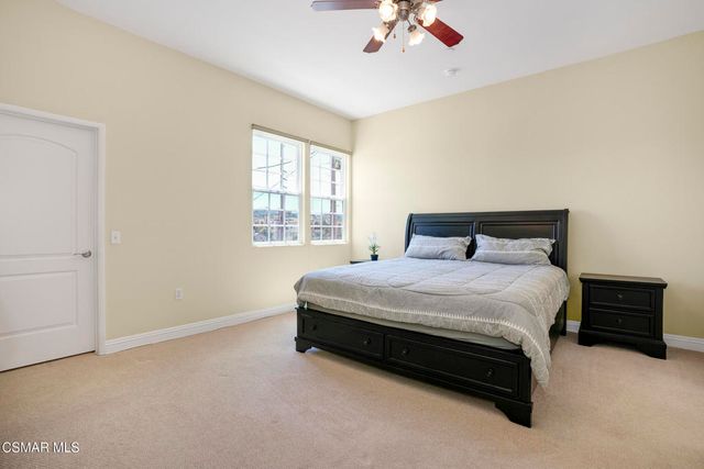 10740 Moorpark Street 304, Toluca Lake, CA 91602