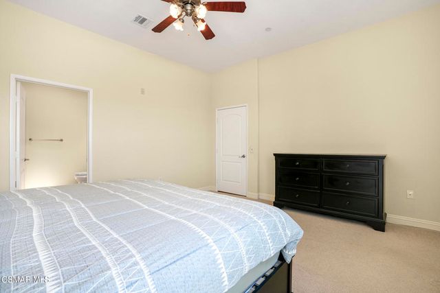 10740 Moorpark Street 304, Toluca Lake, CA 91602