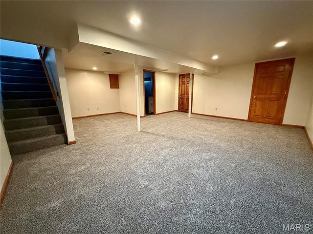 1833 San Luis Rey Parkway, Fenton, MO 63026