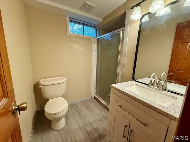 1833 San Luis Rey Parkway, Fenton, MO 63026