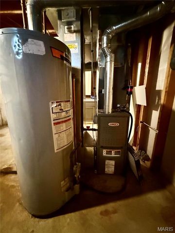 1833 San Luis Rey Parkway, Fenton, MO 63026