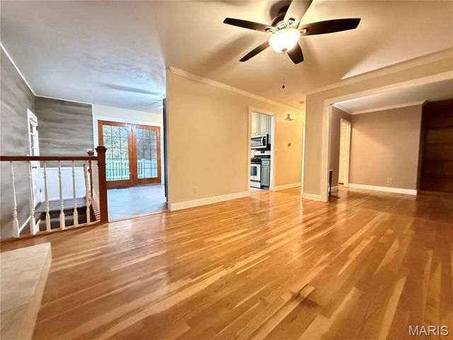 1833 San Luis Rey Parkway, Fenton, MO 63026