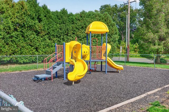 303 BROOKFIELD DRIVE, Jackson, NJ 08527