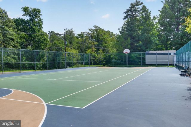 303 BROOKFIELD DRIVE, Jackson, NJ 08527