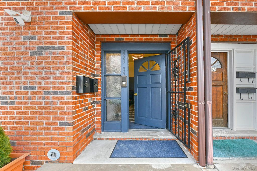 253-34 West End Drive 1st Floor, Little Neck, NY 11362 — exterior