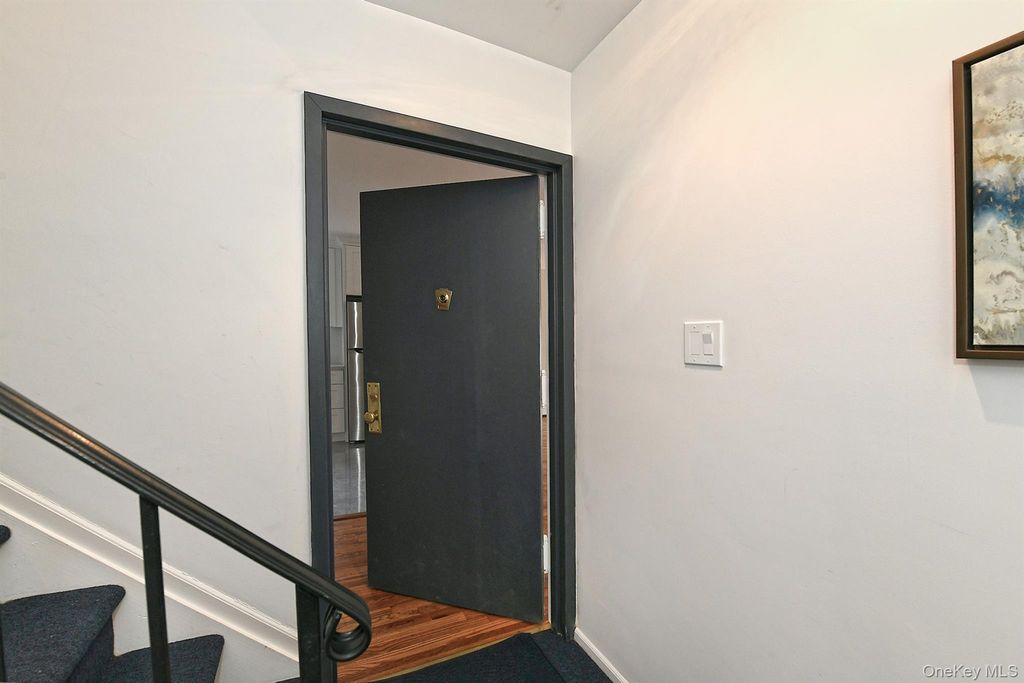 253-34 West End Drive 1st Floor, Little Neck, NY 11362 — photo 4
