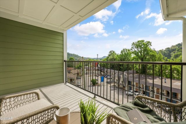 329 Ownby St Unit 1401, Gatlinburg, TN 37738