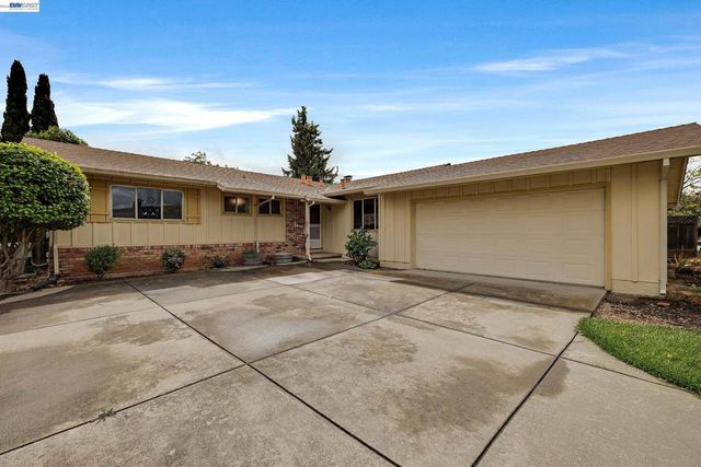 2662 Forrest Ct, Fremont, CA 94536