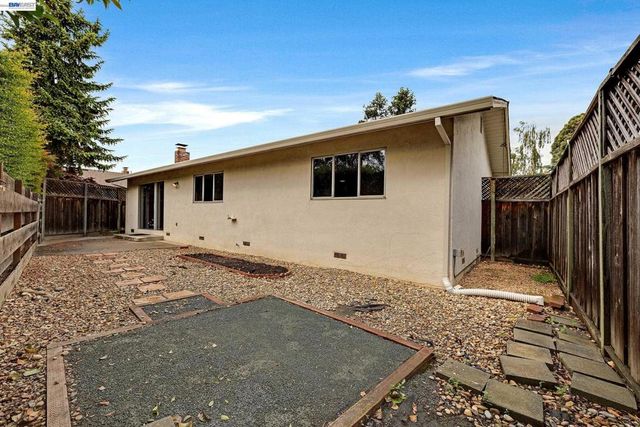 2662 Forrest Ct, Fremont, CA 94536