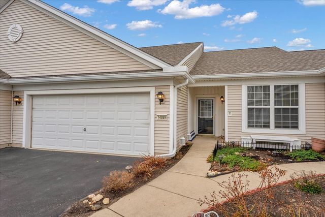 14084 Moraine Hills Drive, Huntley, IL 60142