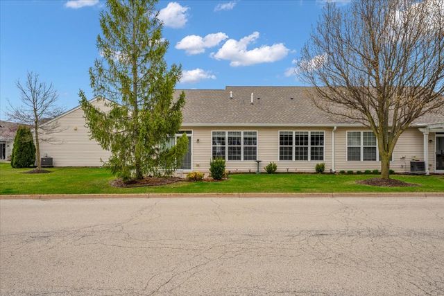 14084 Moraine Hills Drive, Huntley, IL 60142