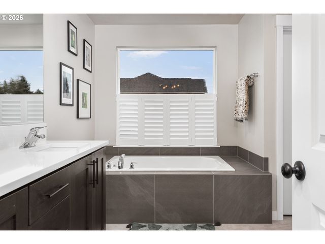 18103 Ne 46TH Ave, Vancouver, WA 98686