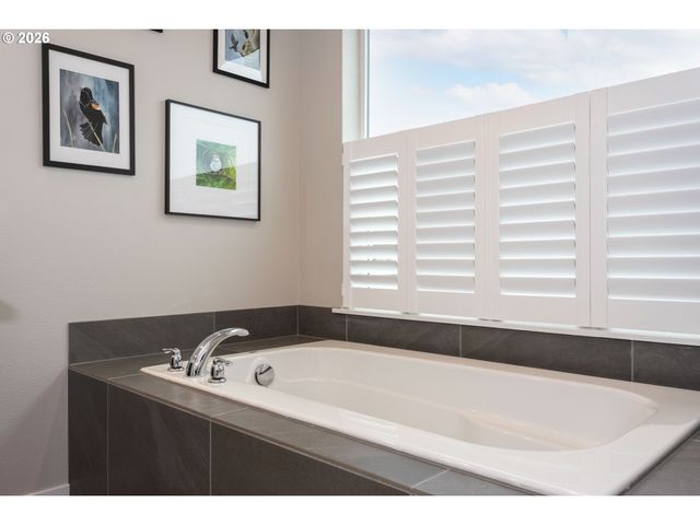 18103 Ne 46TH Ave, Vancouver, WA 98686