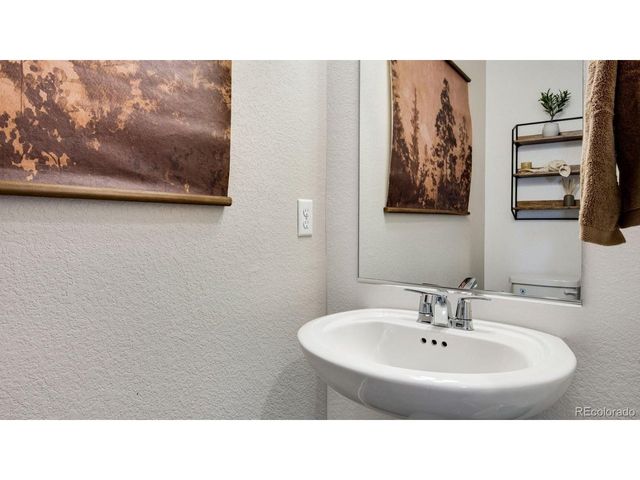 28227 E 4th Pl, Watkins, CO 80137