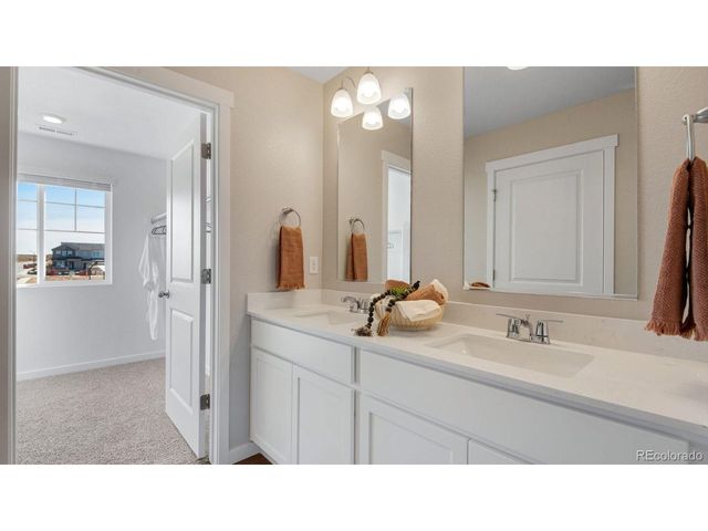 28227 E 4th Pl, Watkins, CO 80137