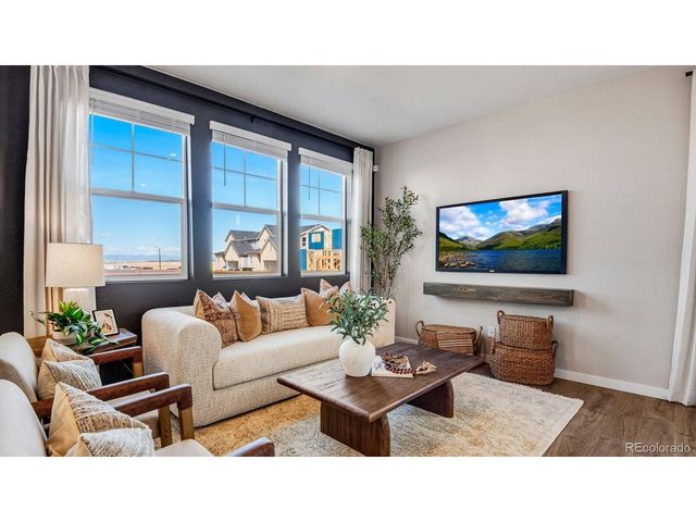 28227 E 4th Pl, Watkins, CO 80137
