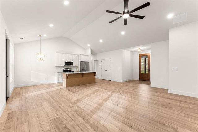 477 Thomason Road, Cleveland, GA 30528